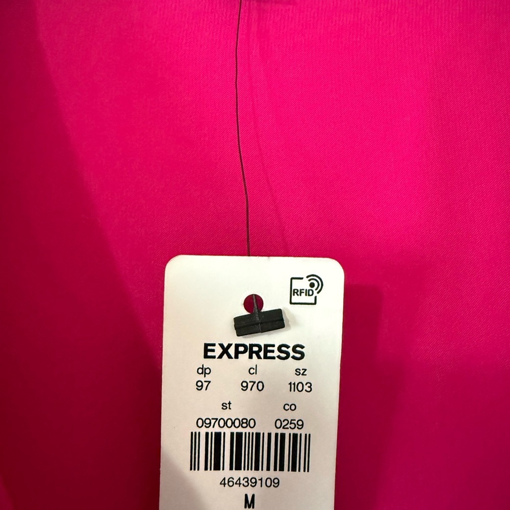 Express Fuchsia Pantsuit-  FREE SHIPPING - Picture 7 of 14